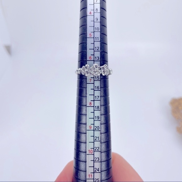 Flower Silver 925 Ring - Picture 5 of 10